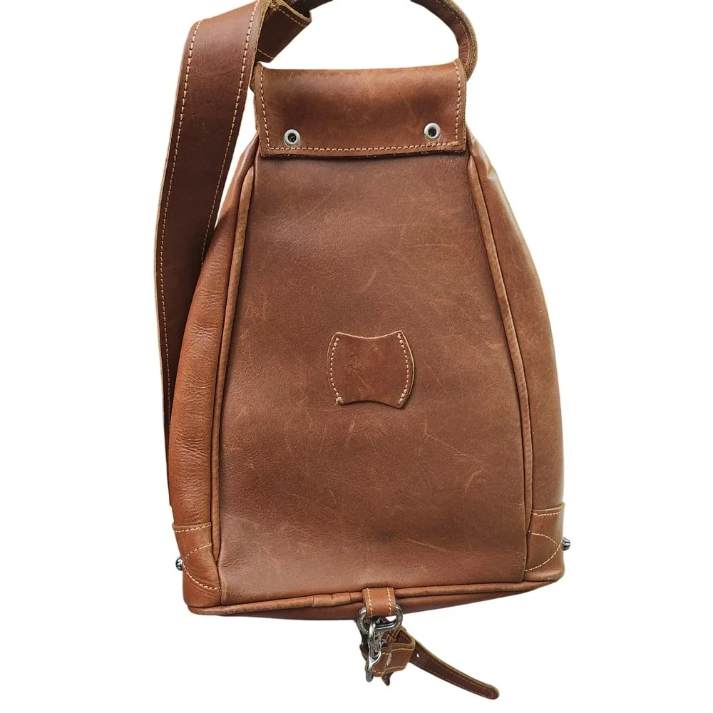 AW vintage saddle